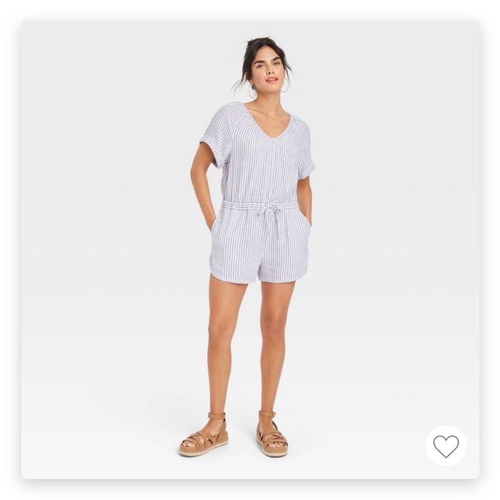 Universal Thread blue and white striped romper women’s medium
